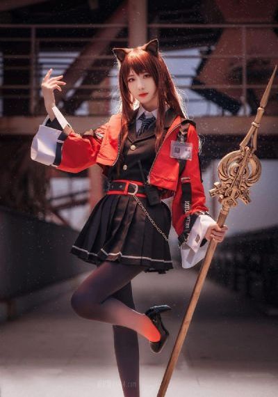 触摸女孩