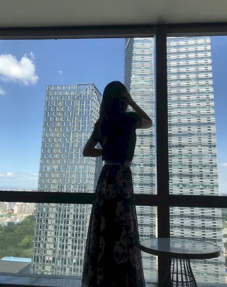 与君初相识犹如故人归