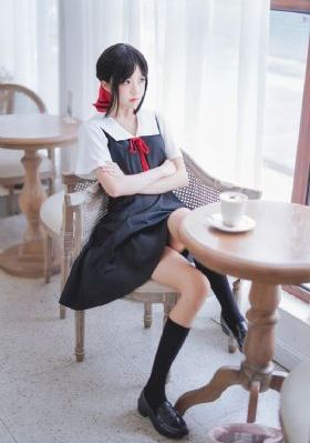 吉冈奈奈子